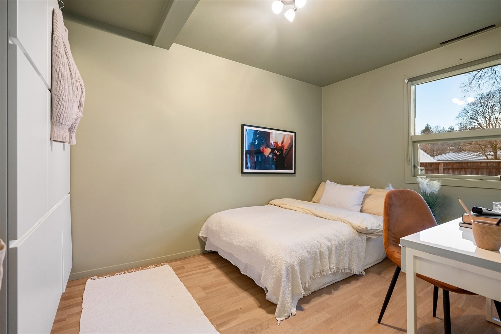 I boligens underetasje finner man de resterende soverommene (nr. 3 og 4). Galleribilde