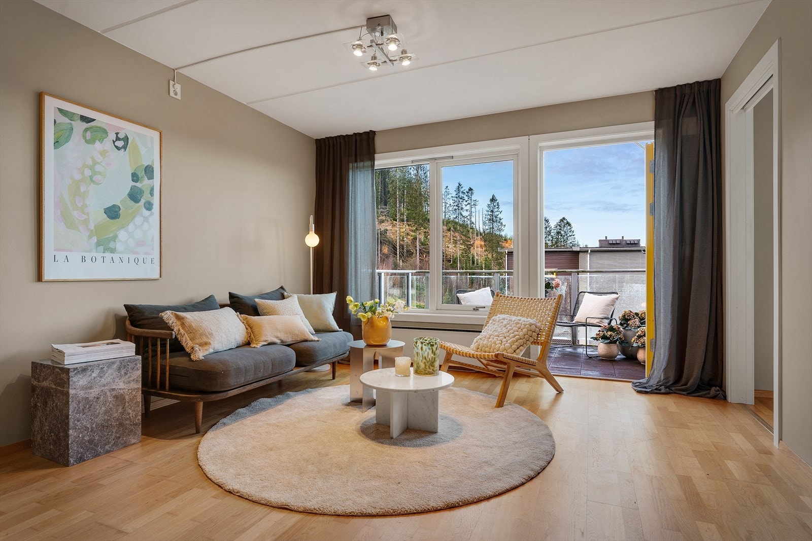 - TV/internett er inkludert i felleskostnadene - Galleribilde