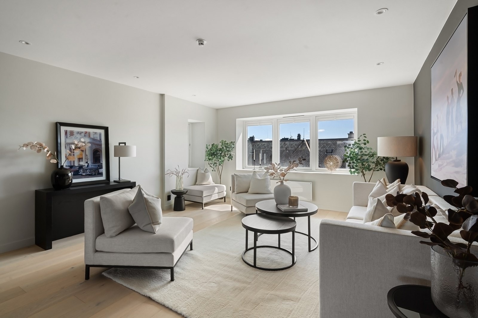 Vinduer og dører (også ytterdører) er byttet i 2018. Galleribilde