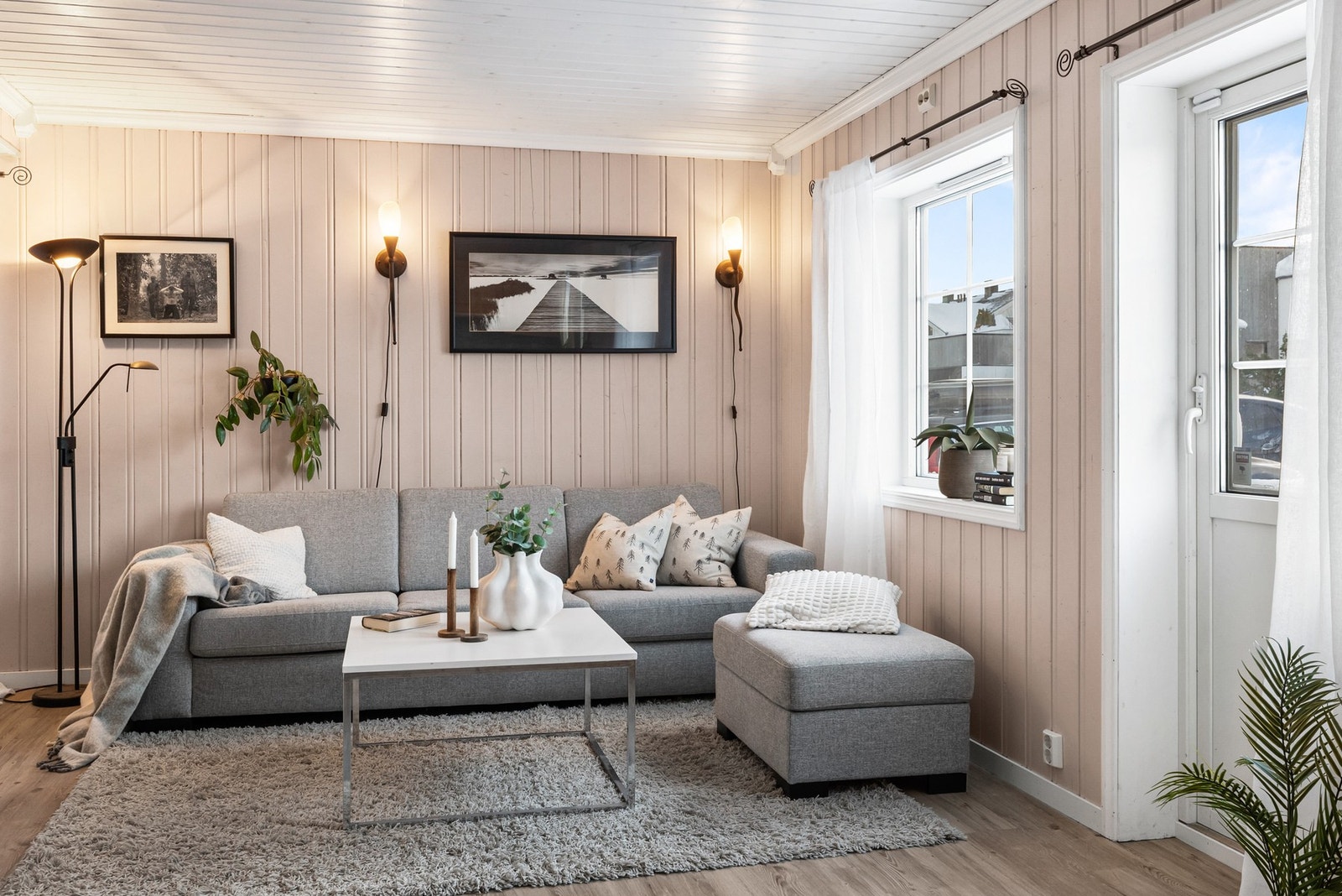 Tidløse overflater holdt i en dus og behagelig fargepalett Galleribilde