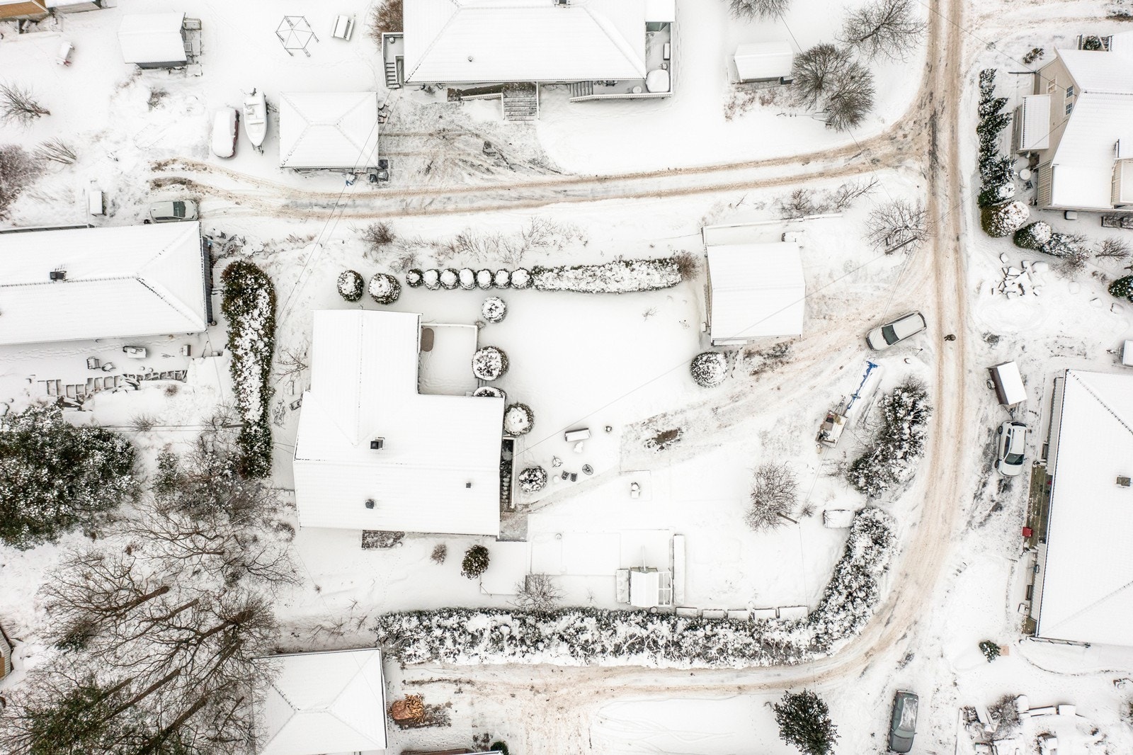 Eiendommen sett fra luften. Galleribilde