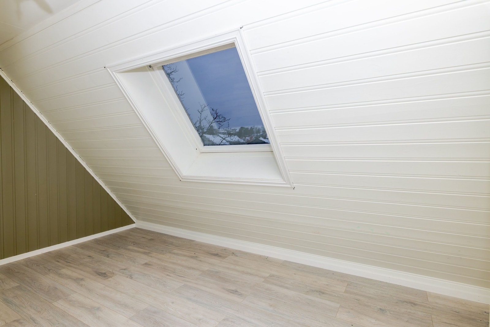 Loftsrom Galleribilde