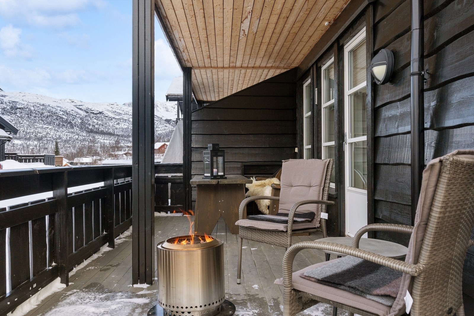 Delvis overbygget Galleribilde