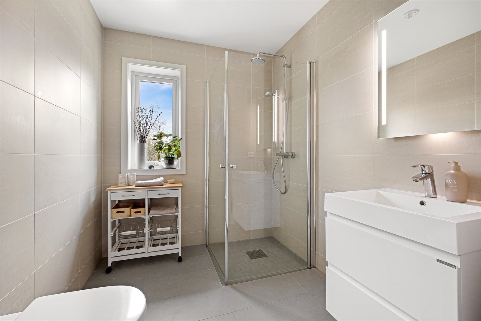 Bad 1. etasje Galleribilde