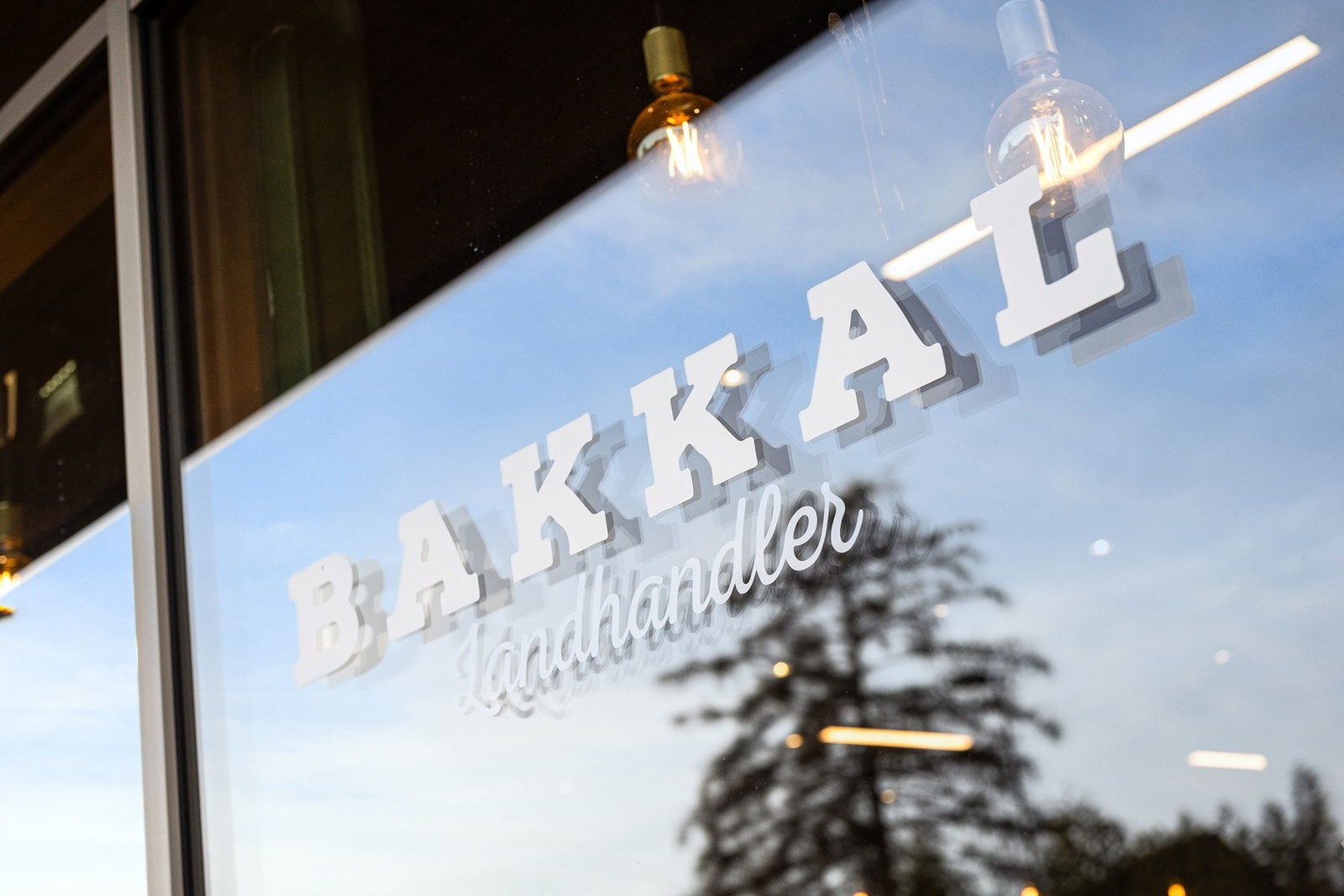 Det samme gjør Bakkal landhandler. Galleribilde