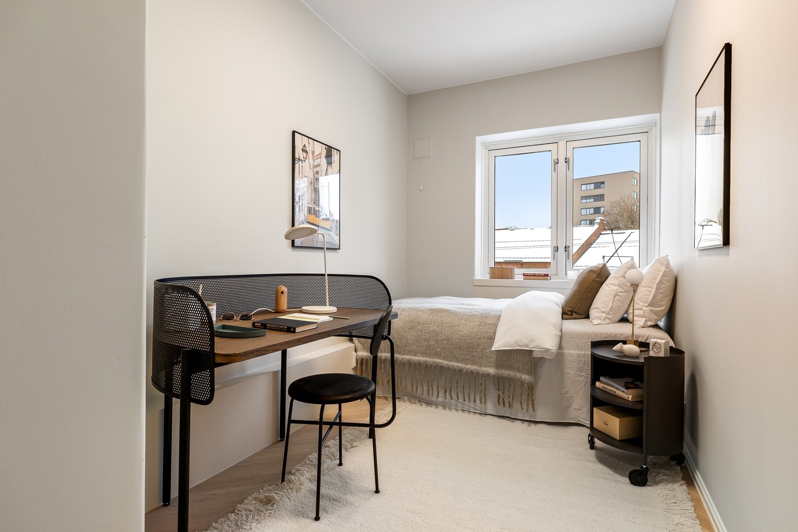 Soverom 2 er også av god størrelse. Galleribilde