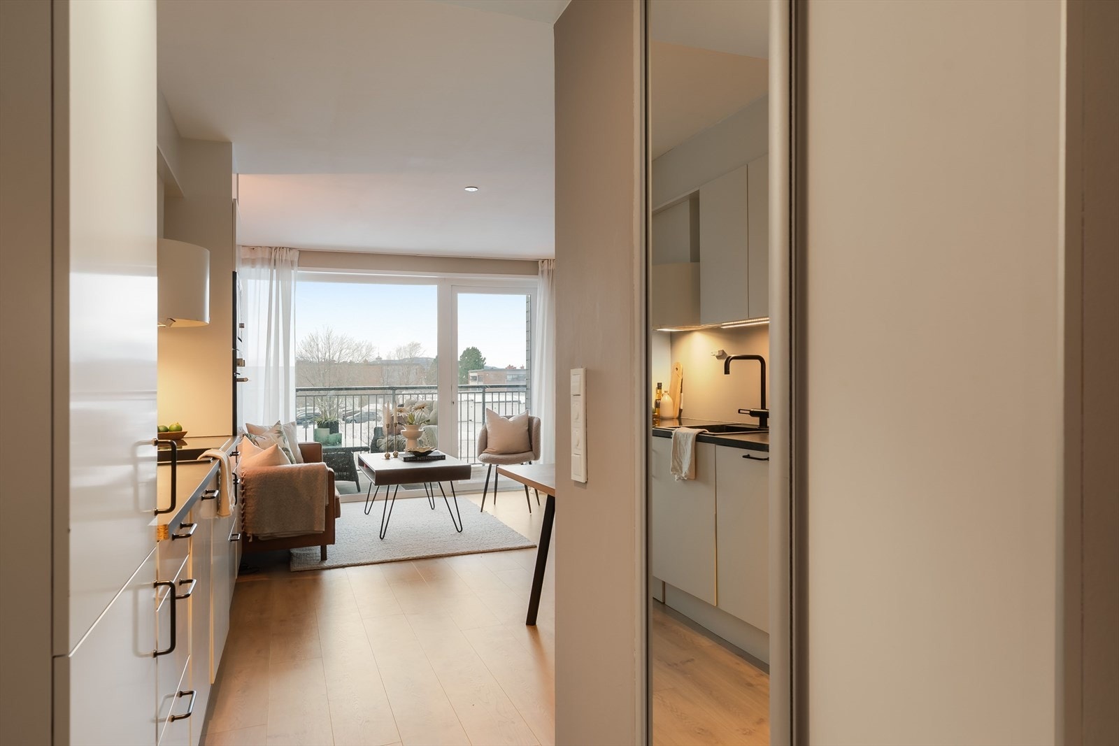 Boligen disponerer egen parkeringsplass i felles parkeringskjeller. Galleribilde