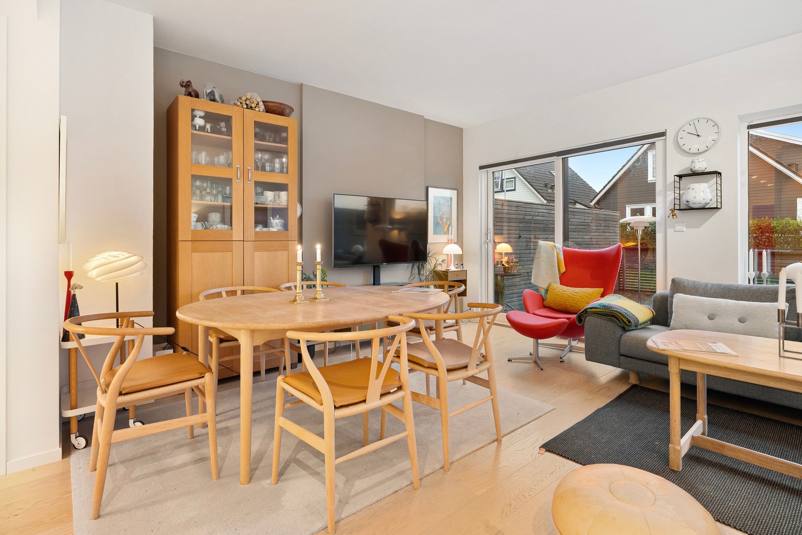 Boligen har elementpipe, men ildsted er ikke montert. Galleribilde