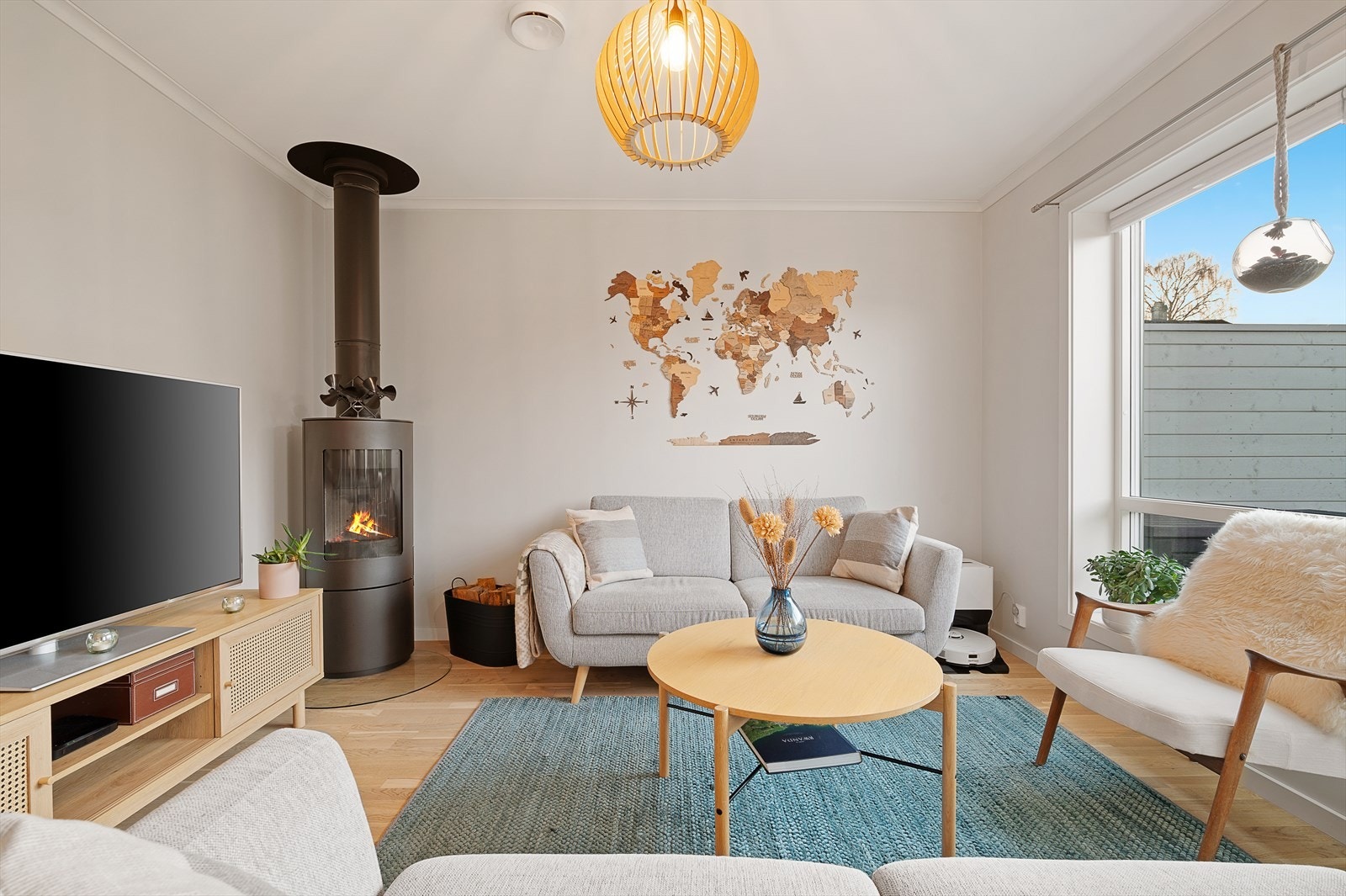 Stue med peisovn Galleribilde