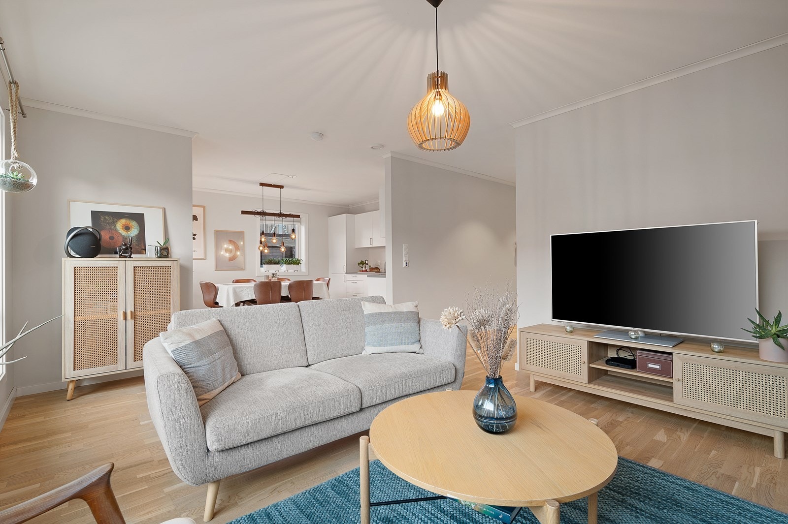 Lys og luftig stue Galleribilde