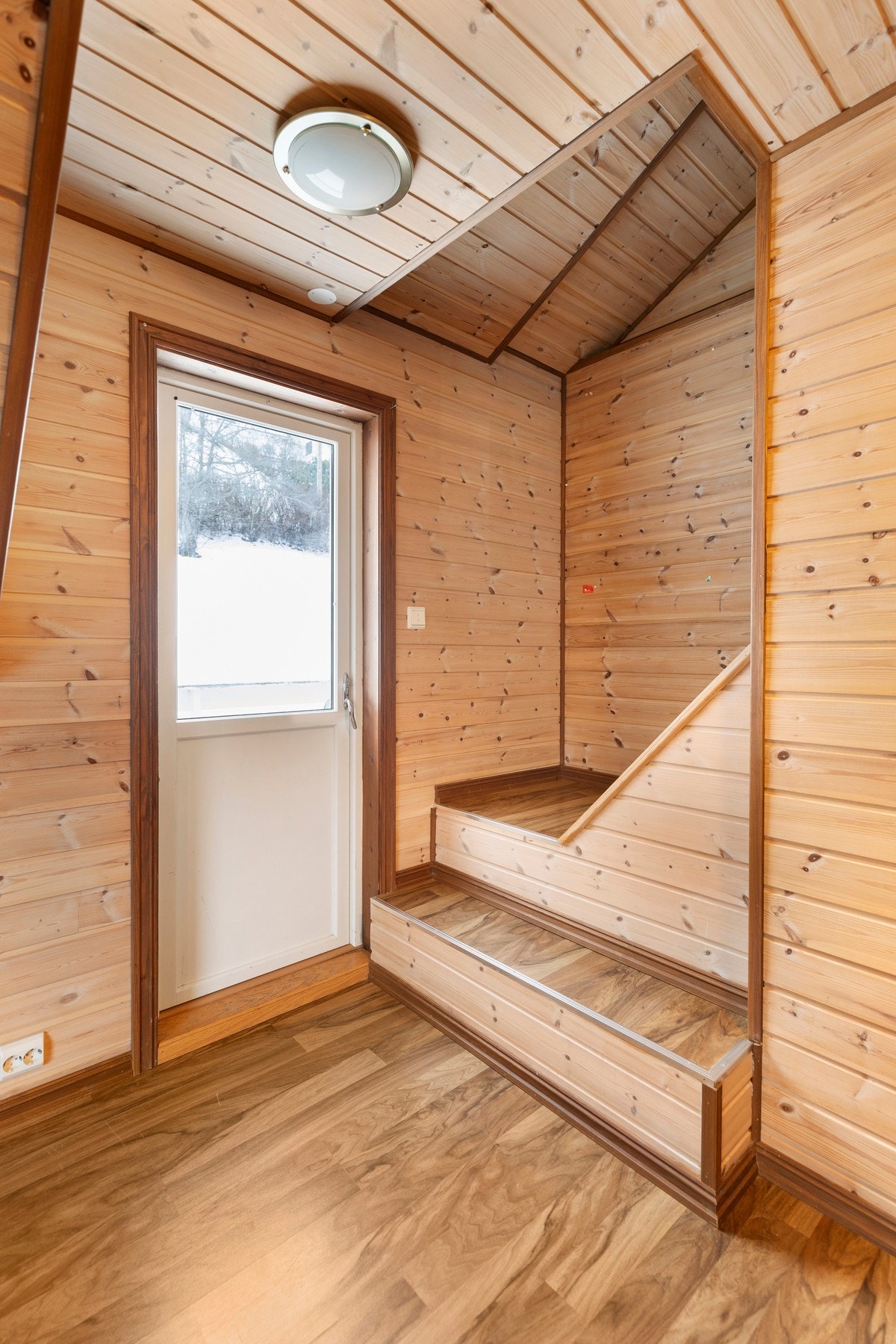 Soverommet har også trapp til hems. Galleribilde