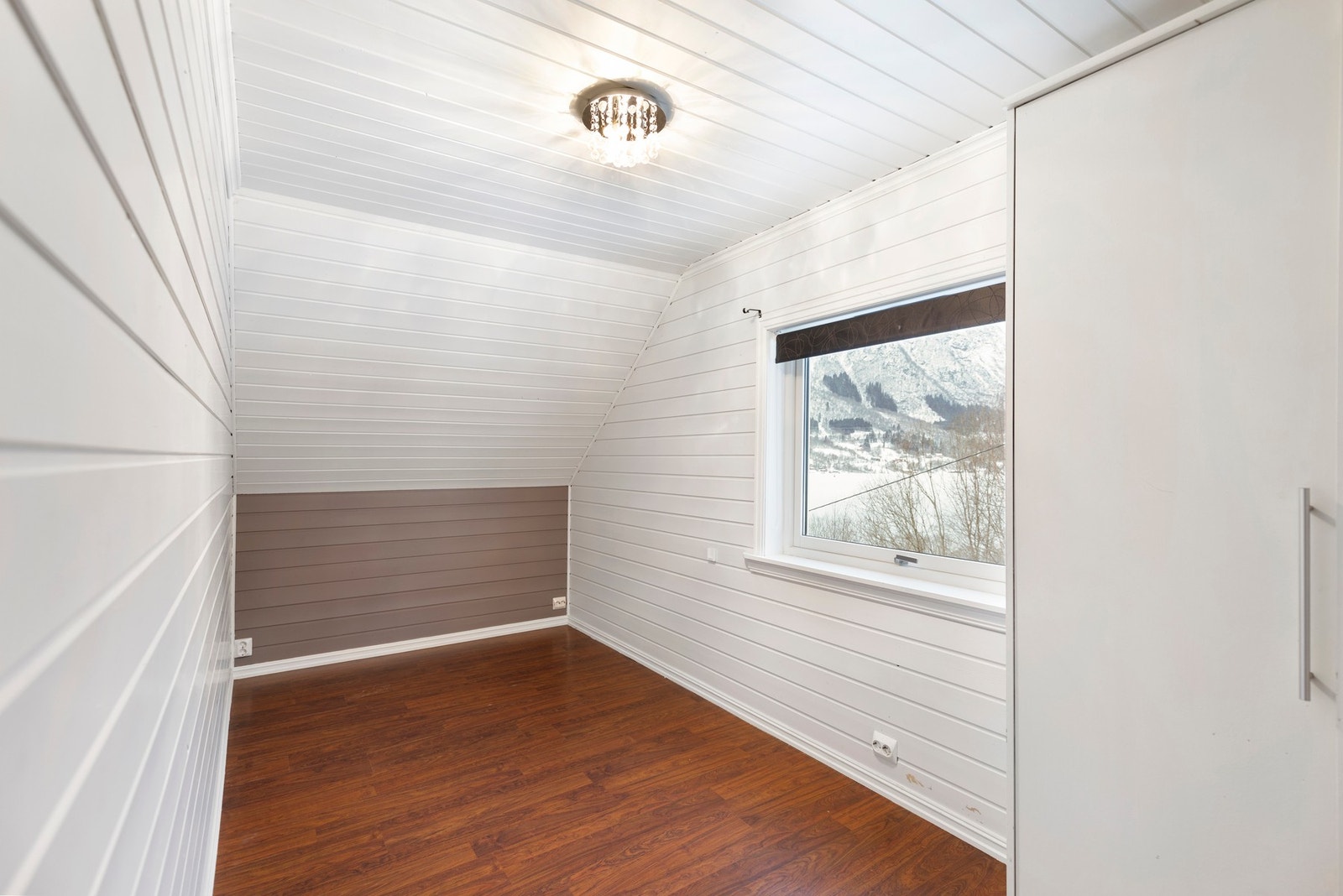 To soverom i loftsetasjen. Galleribilde