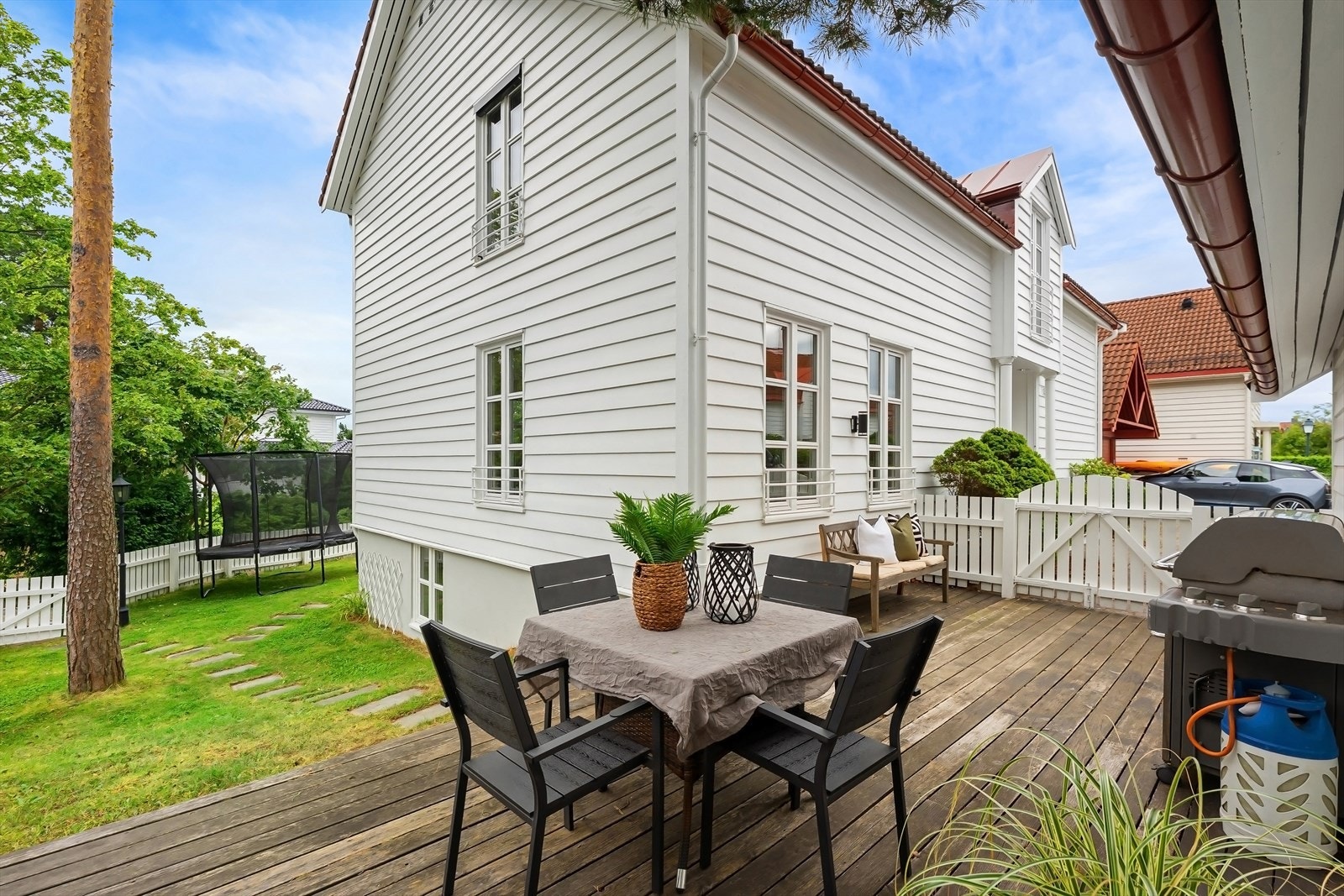 Flotte uteplasser for sammenkomster og utendørs måltider Galleribilde