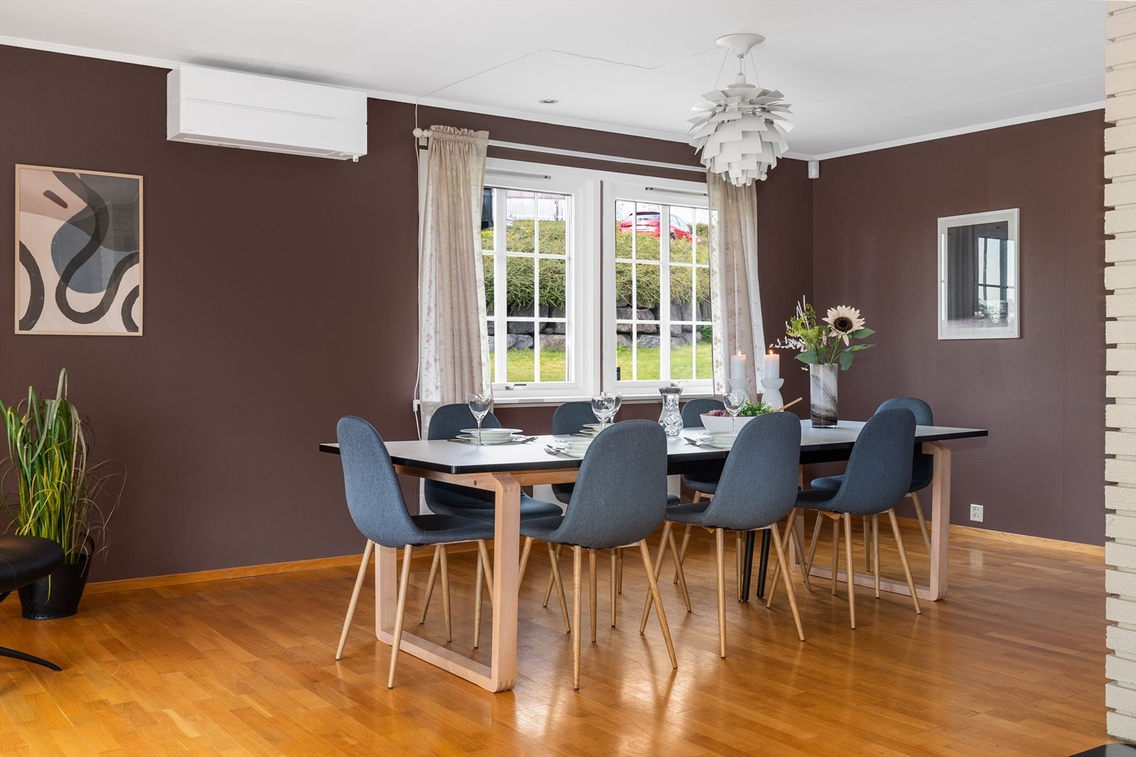 Her kan man invitere venner og familie til en hyggelig middag. Galleribilde