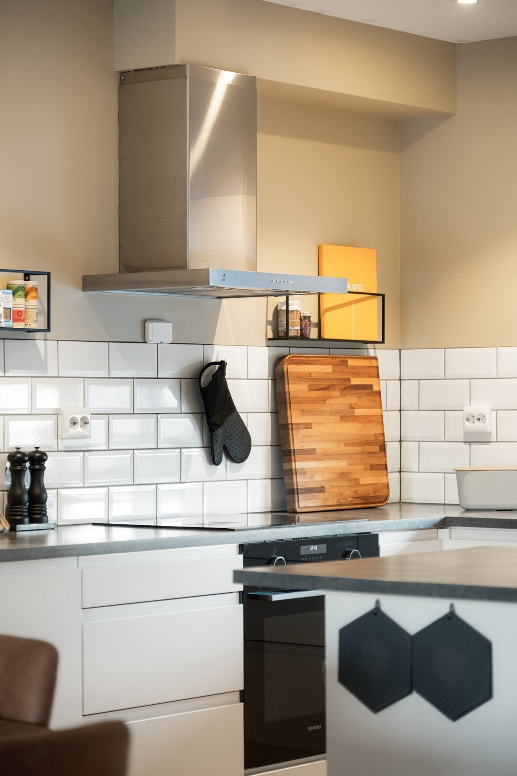 Kjøkkenet er utstyrt med avtrekksvifte. Galleribilde