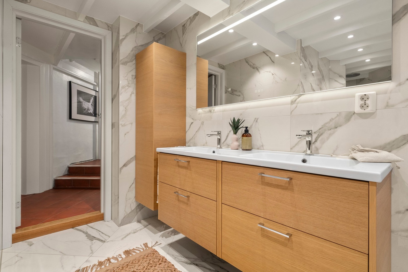 Et stort pluss for barnefamilier, moderne bad/vaskerom rehabilitert i 2021 Galleribilde