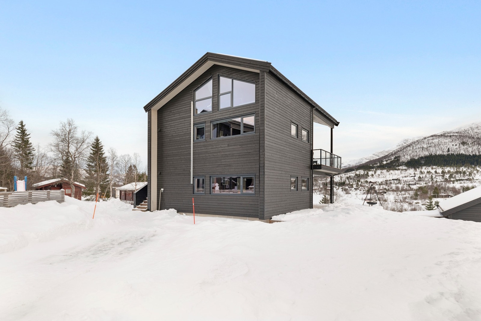 Leiligheten ligger i byggets 1.etasje og har enkel tilkomst. Galleribilde