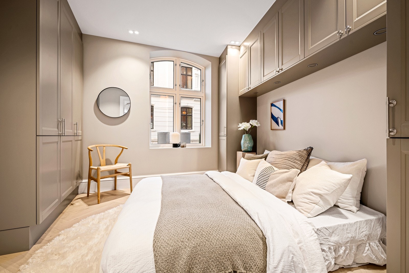 Meget gjennomført soverom Galleribilde