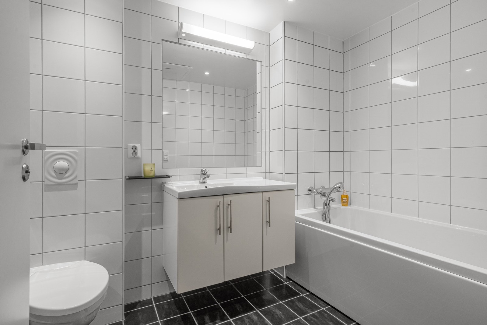 Bad 1. etasje. Galleribilde