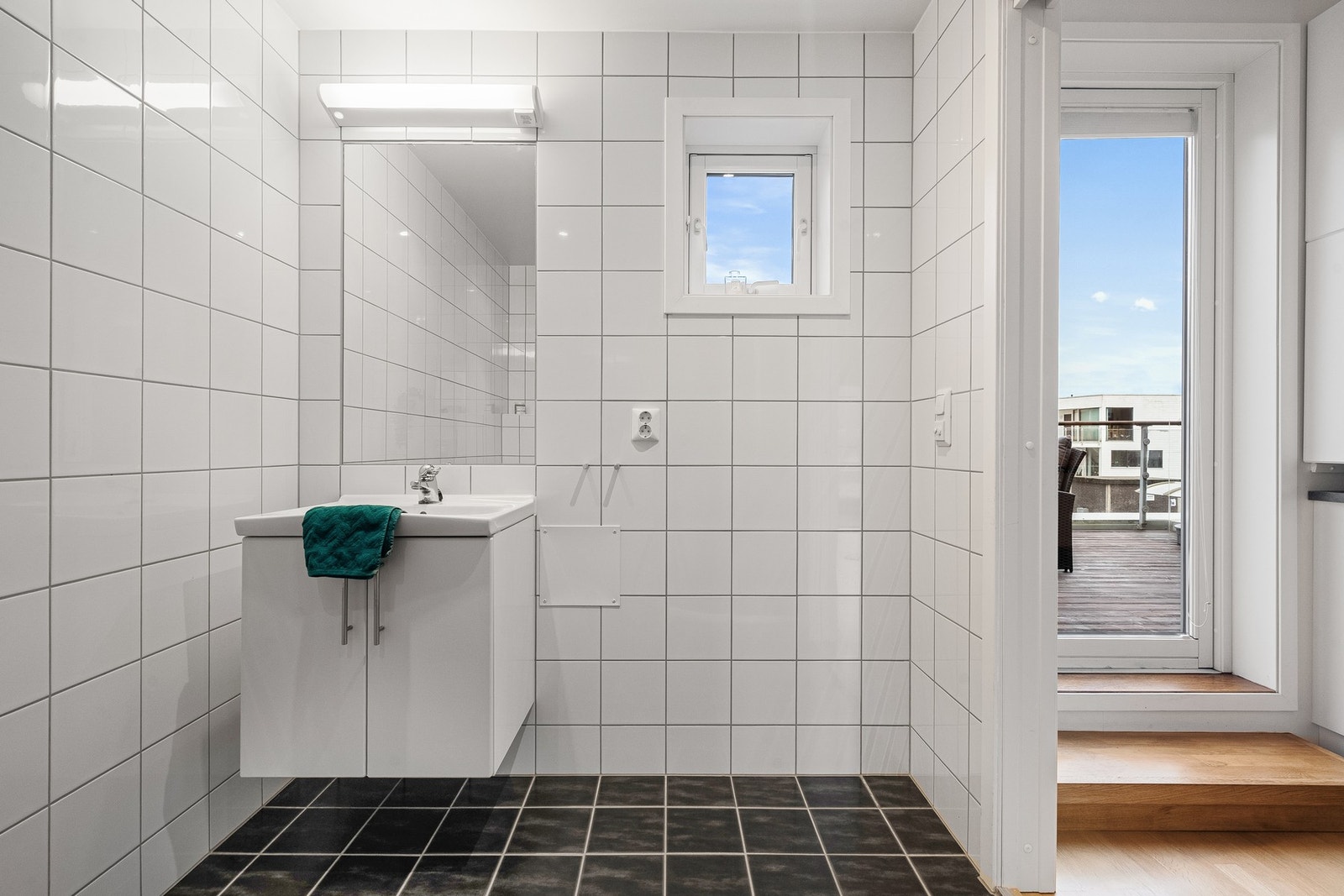 Bad 2. etasje. Galleribilde