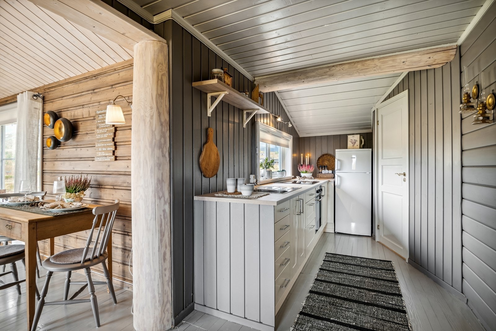 Koselig kjøkkenkrok. Galleribilde