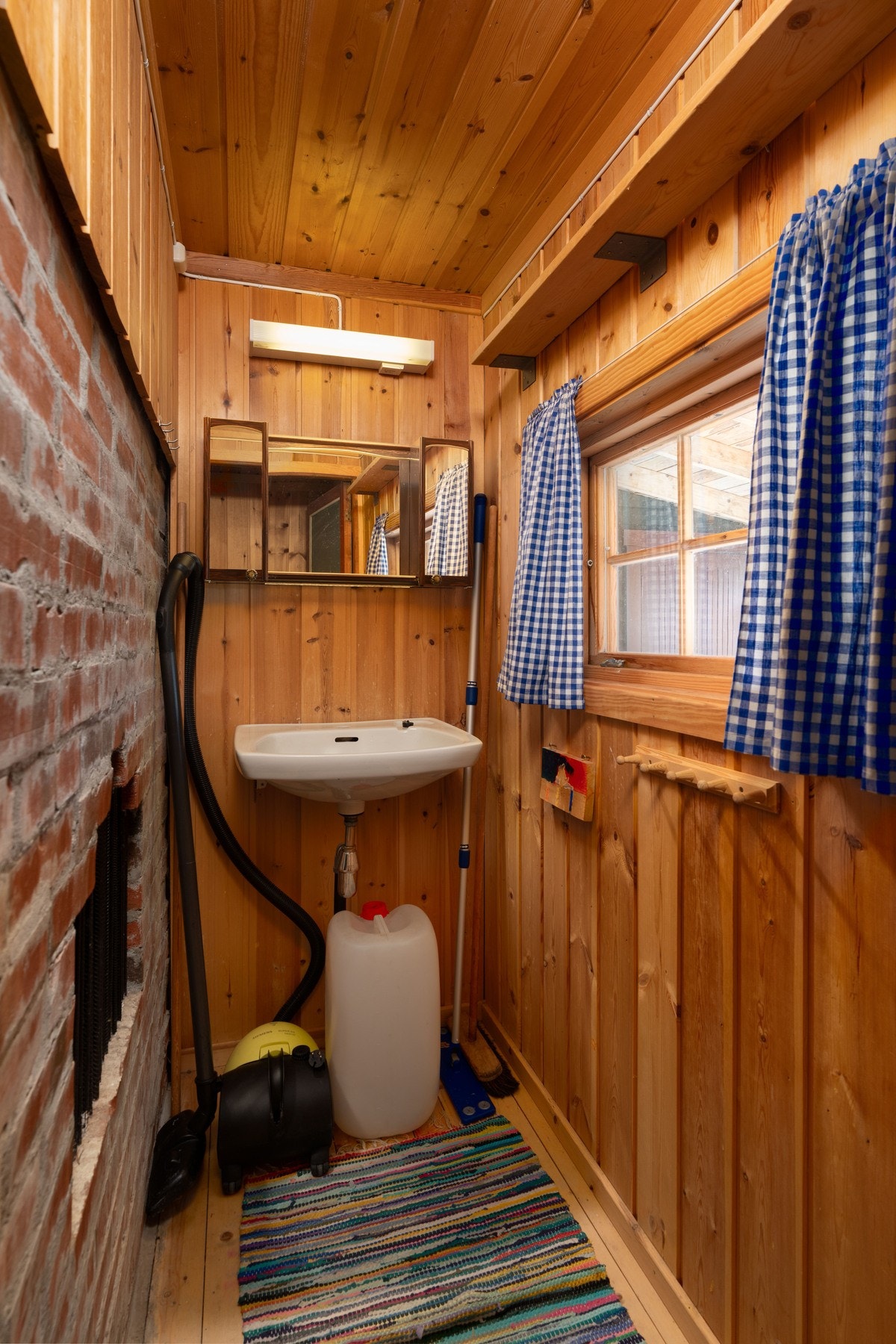 Vask / innebod Galleribilde