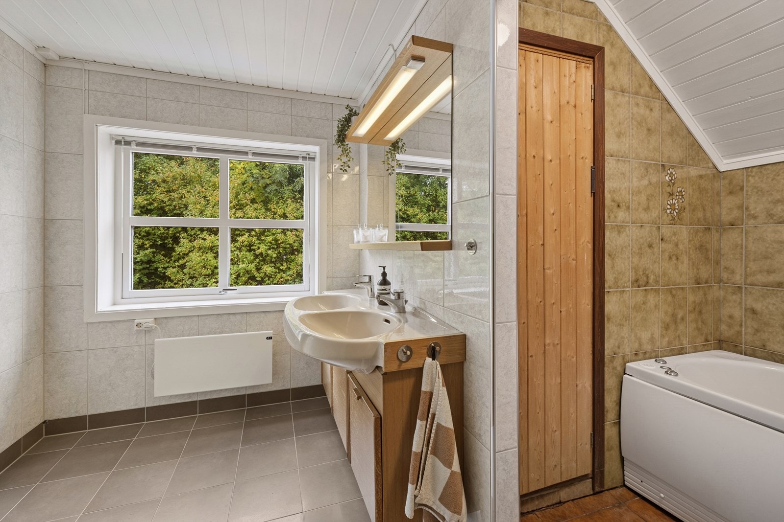 Inngang til Badstuen Galleribilde