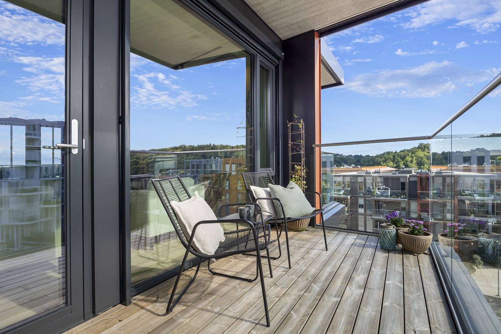 Balkong mot sydvest. Galleribilde