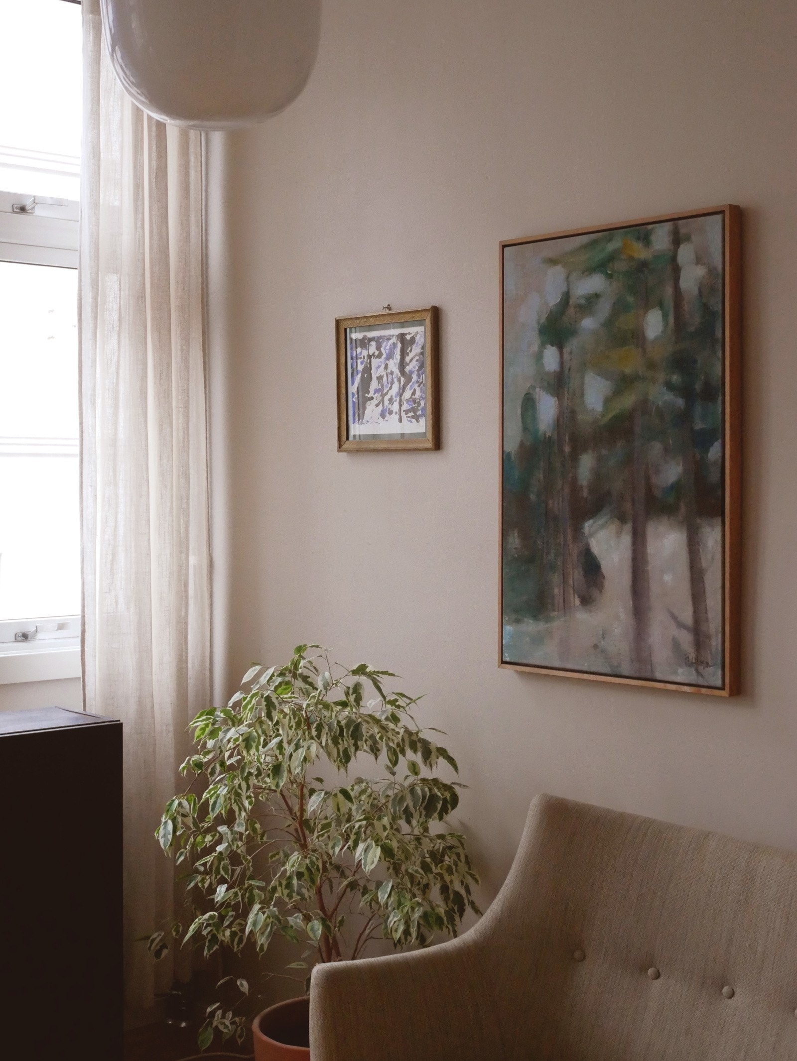 Akonto fjernvarme og varmtvann, og fiberinternett er inkludert i felleskostnadene. Galleribilde