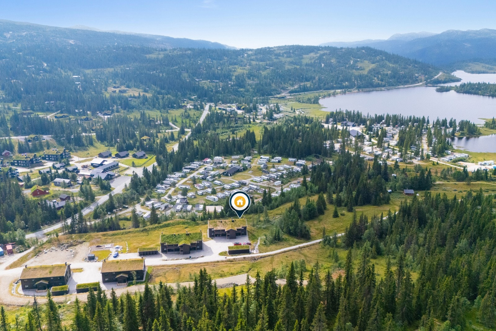 Dette er et trygt og veldrevet sameie med rolig atmosfære og hyggelig naboskap - en fin ramme rundt fritidslivet på fjellet. Galleribilde