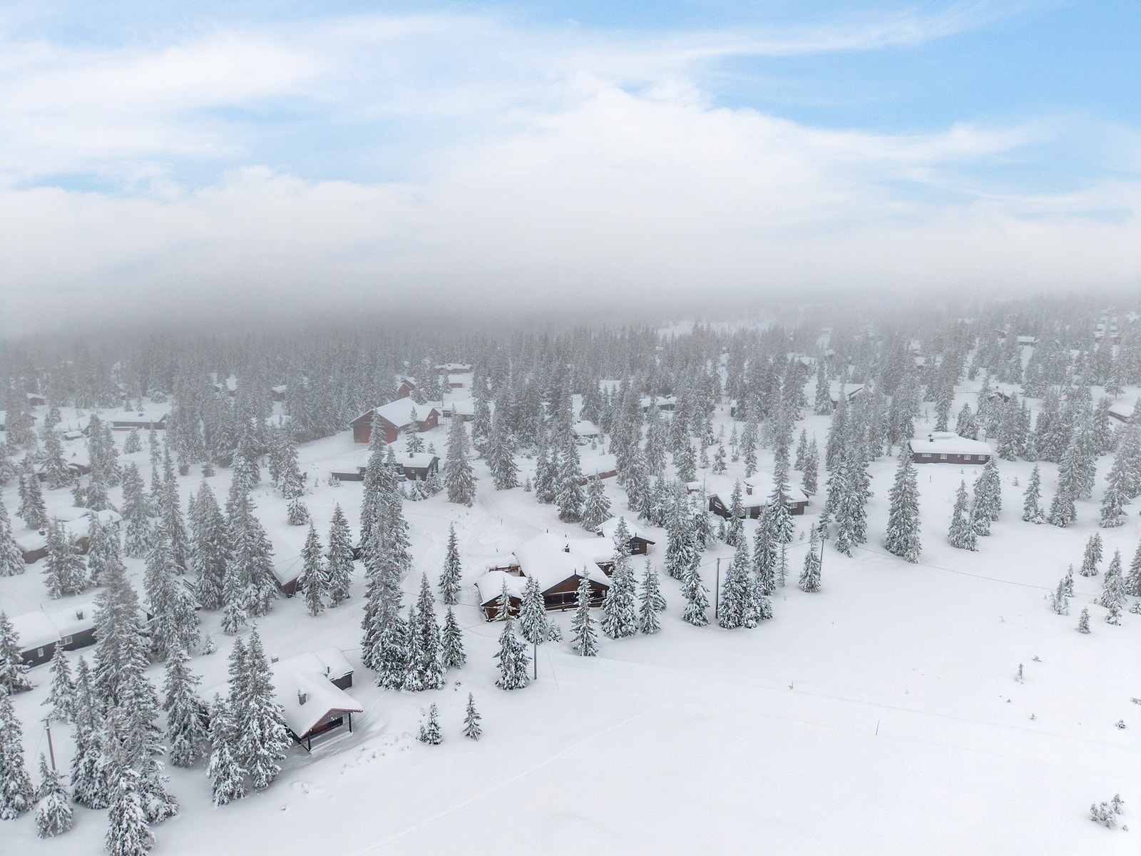 Dette er et ideelt utgangspunkt for flotte naturopplevelser året rundt, enten du foretrekker turer til fots, på ski eller på sykkel. Galleribilde
