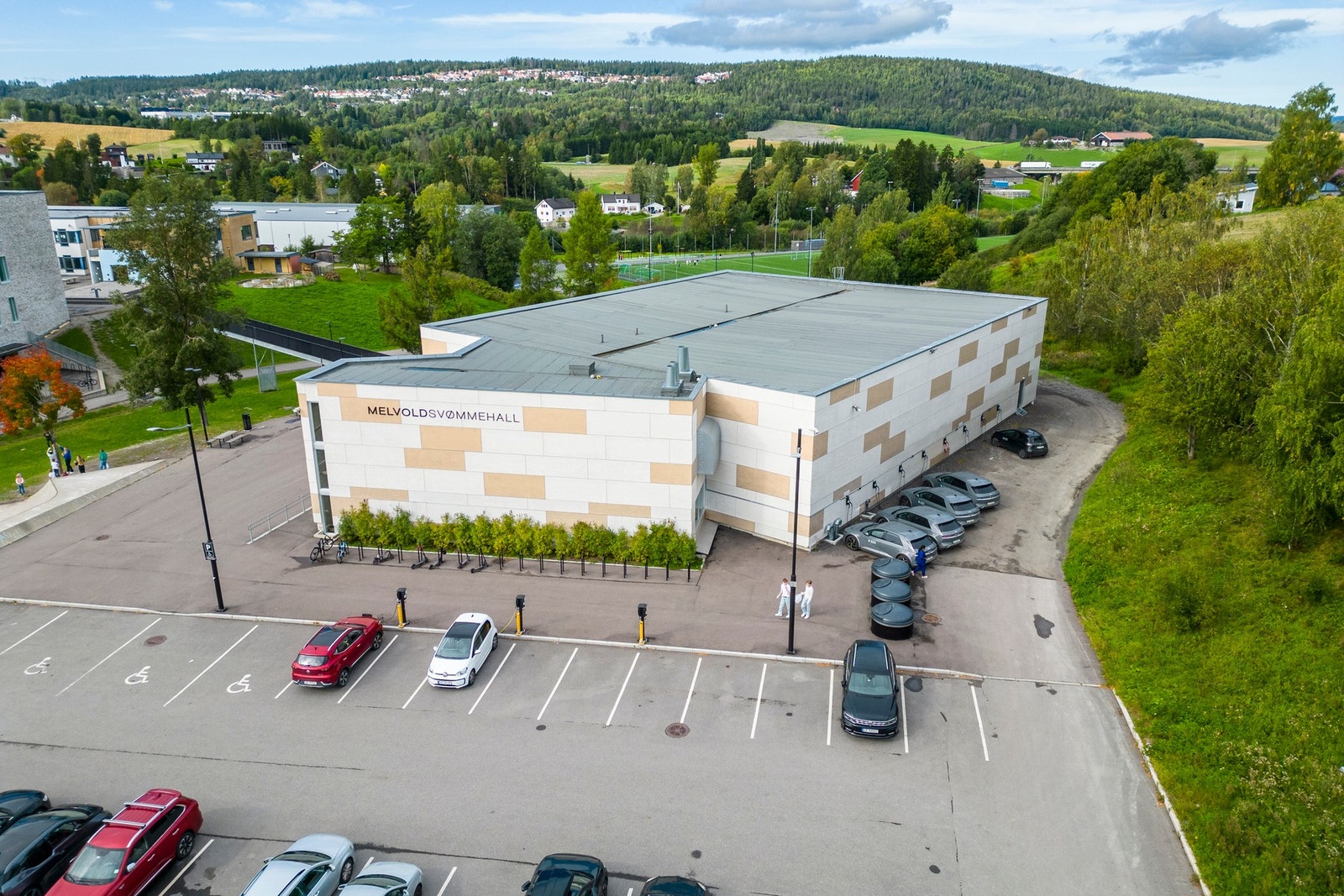 I Frogner sentrum finner man mange idrettsanlegg og fritidstilbud. Galleribilde