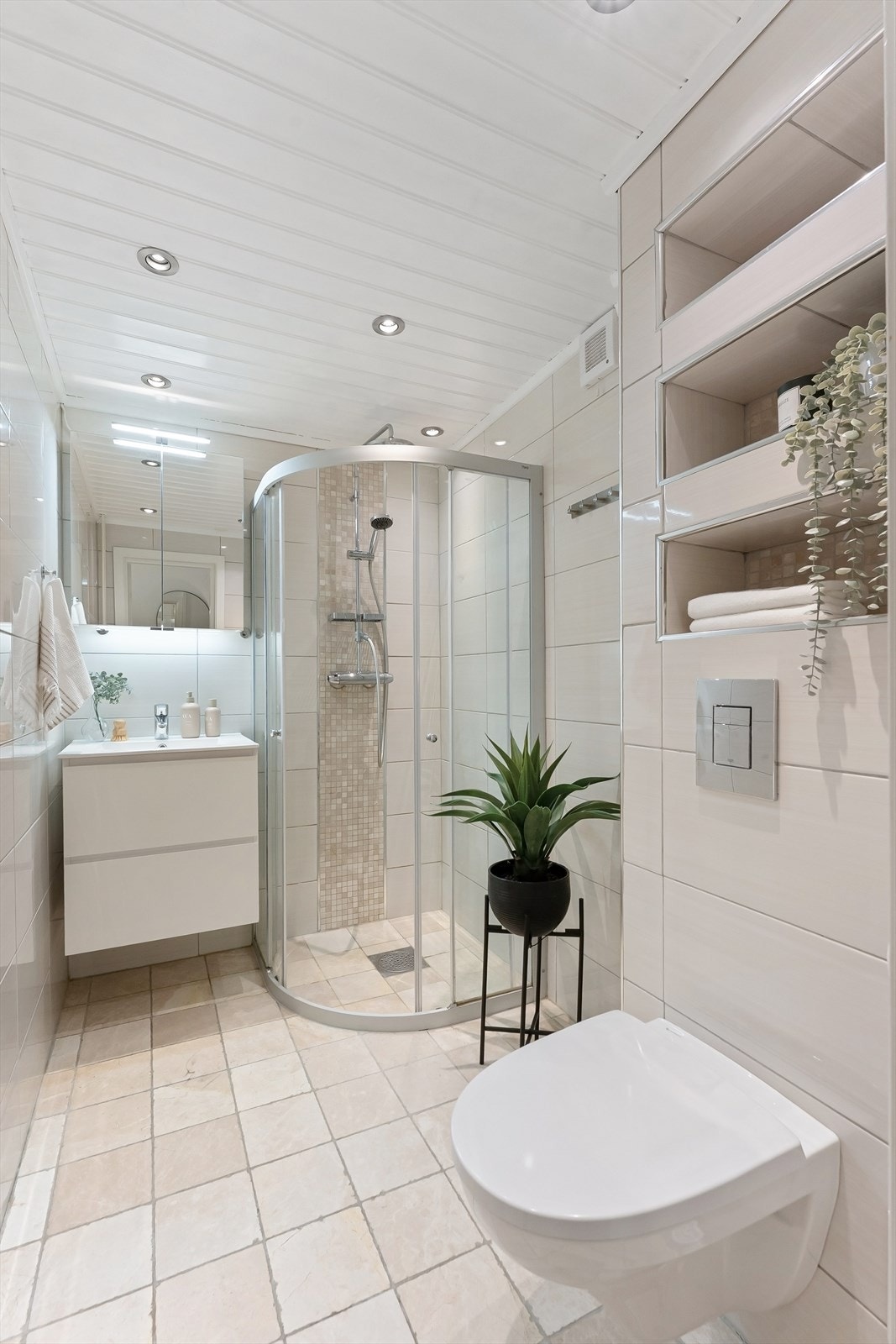 Delikat bad (rørfornying utført 2014-2015) Galleribilde