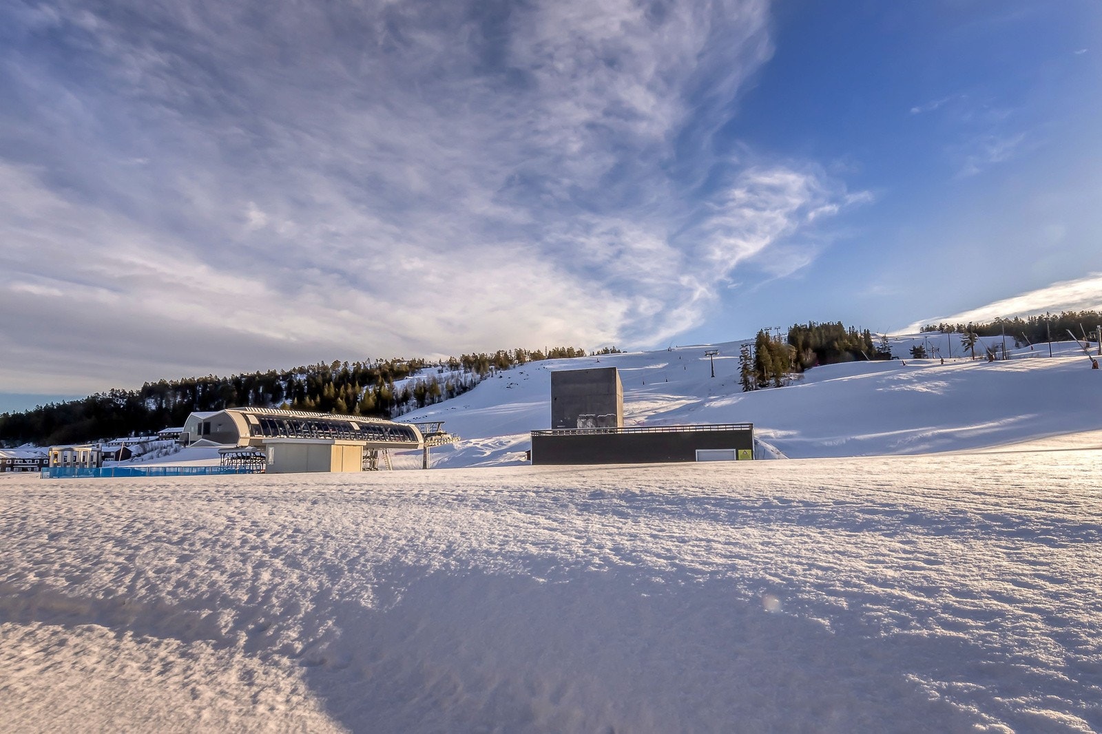 Gautefall skisenter ligger ca 15 km fra hytta Galleribilde