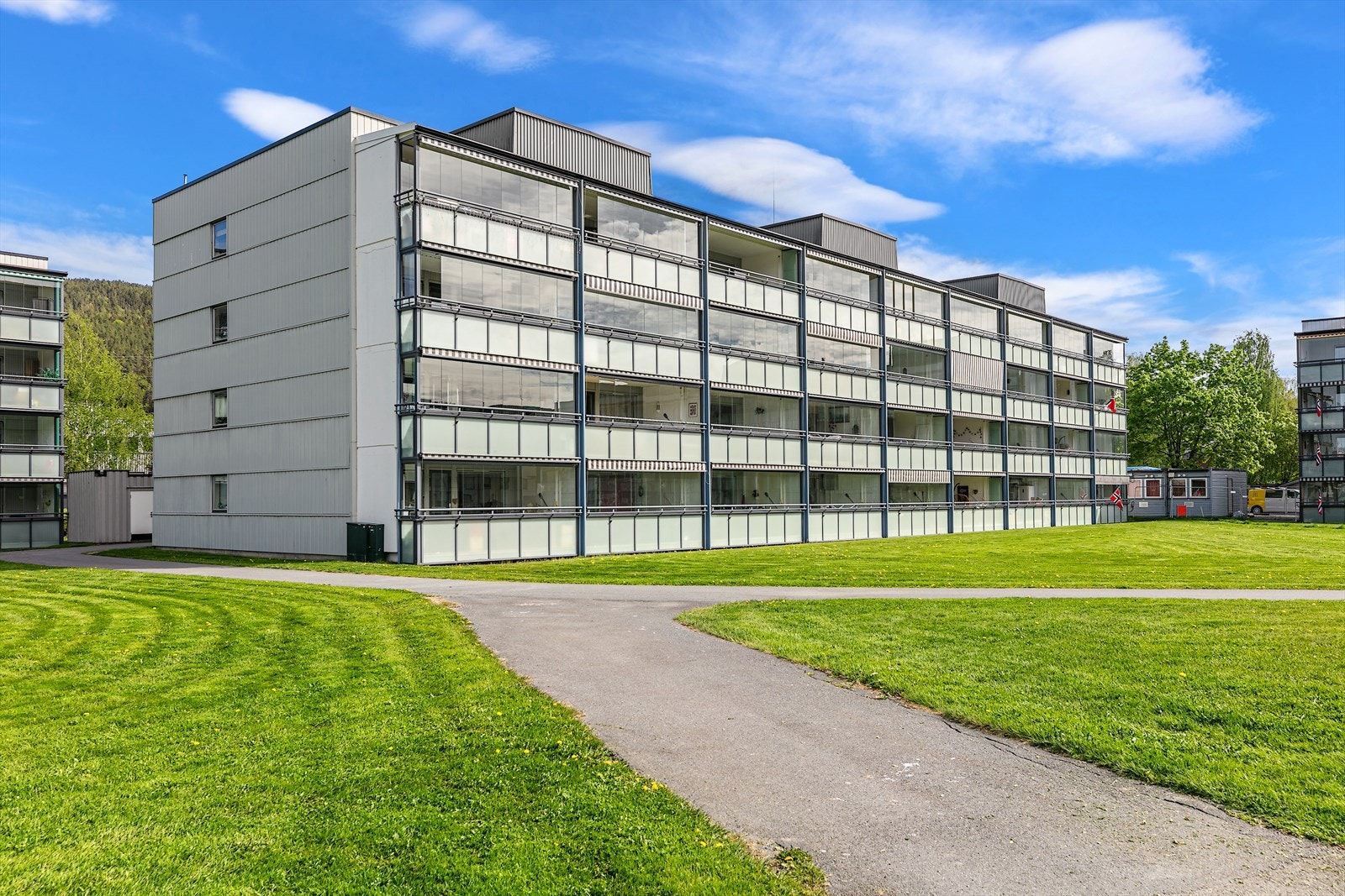 Store grøntområder og god avstand mellom blokkene Galleribilde