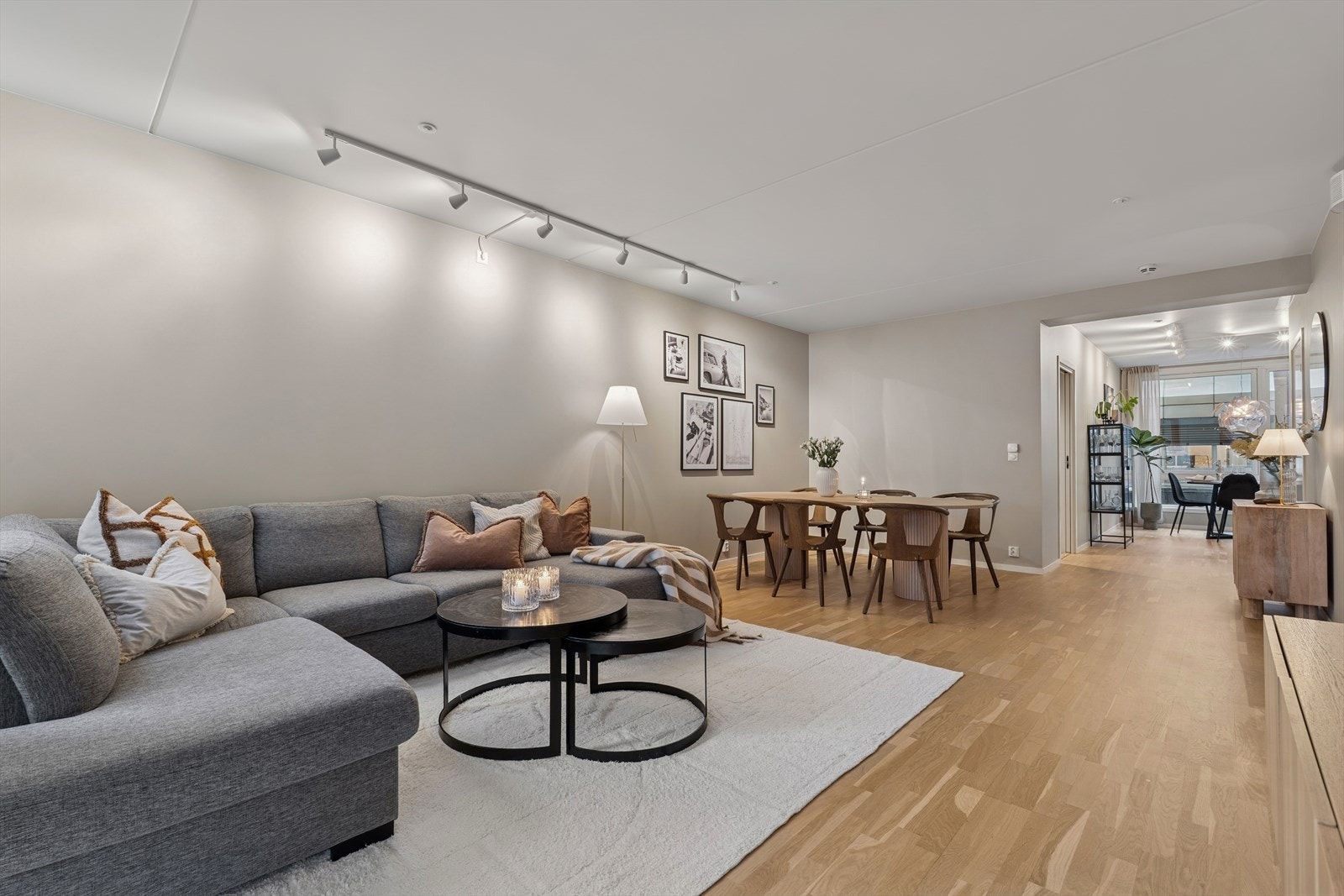 Lys og moderne 3-roms selveierleilighet med gode kvaliteter. Galleribilde