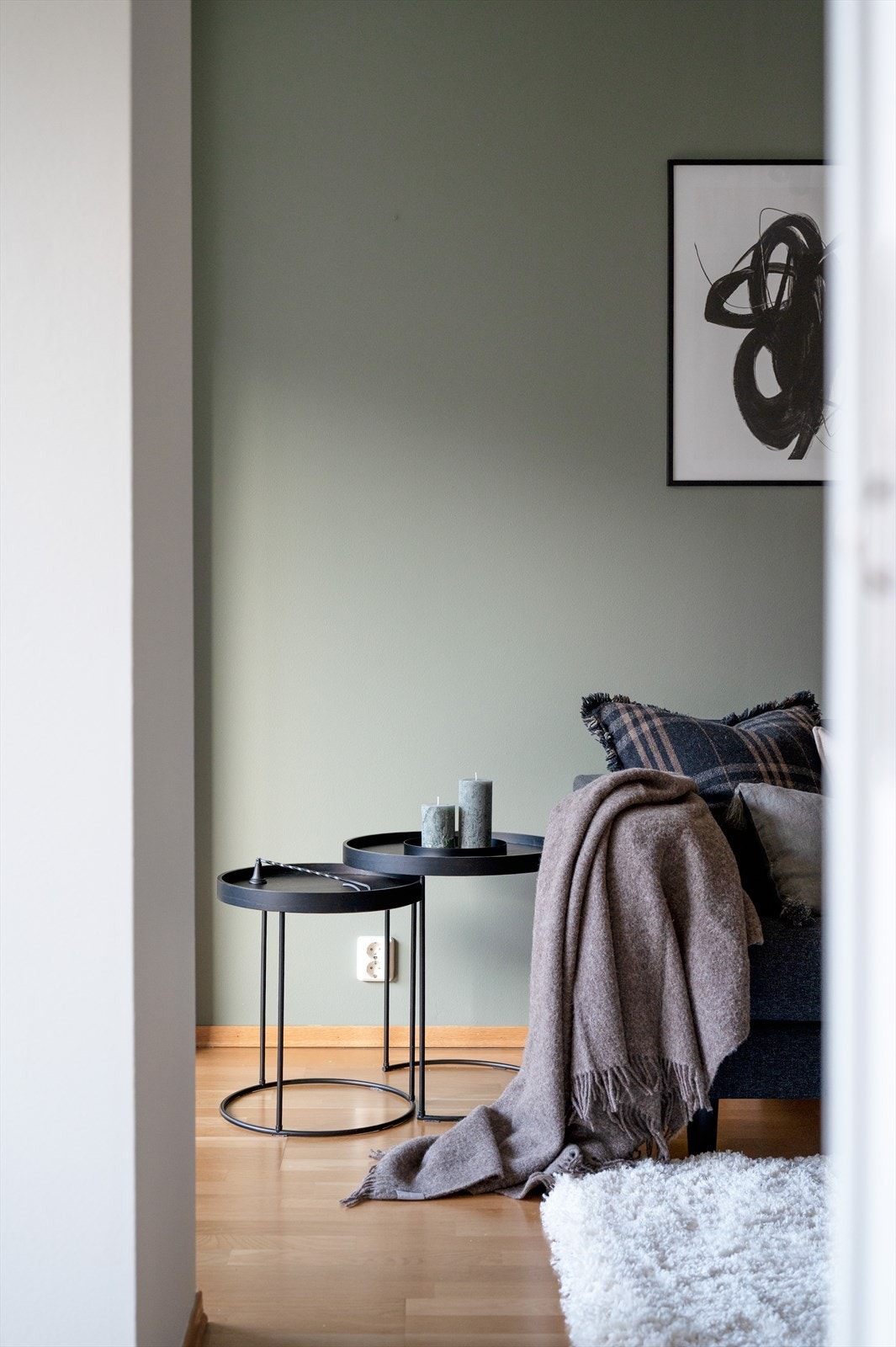 Fra soverom mot tv-stue Galleribilde