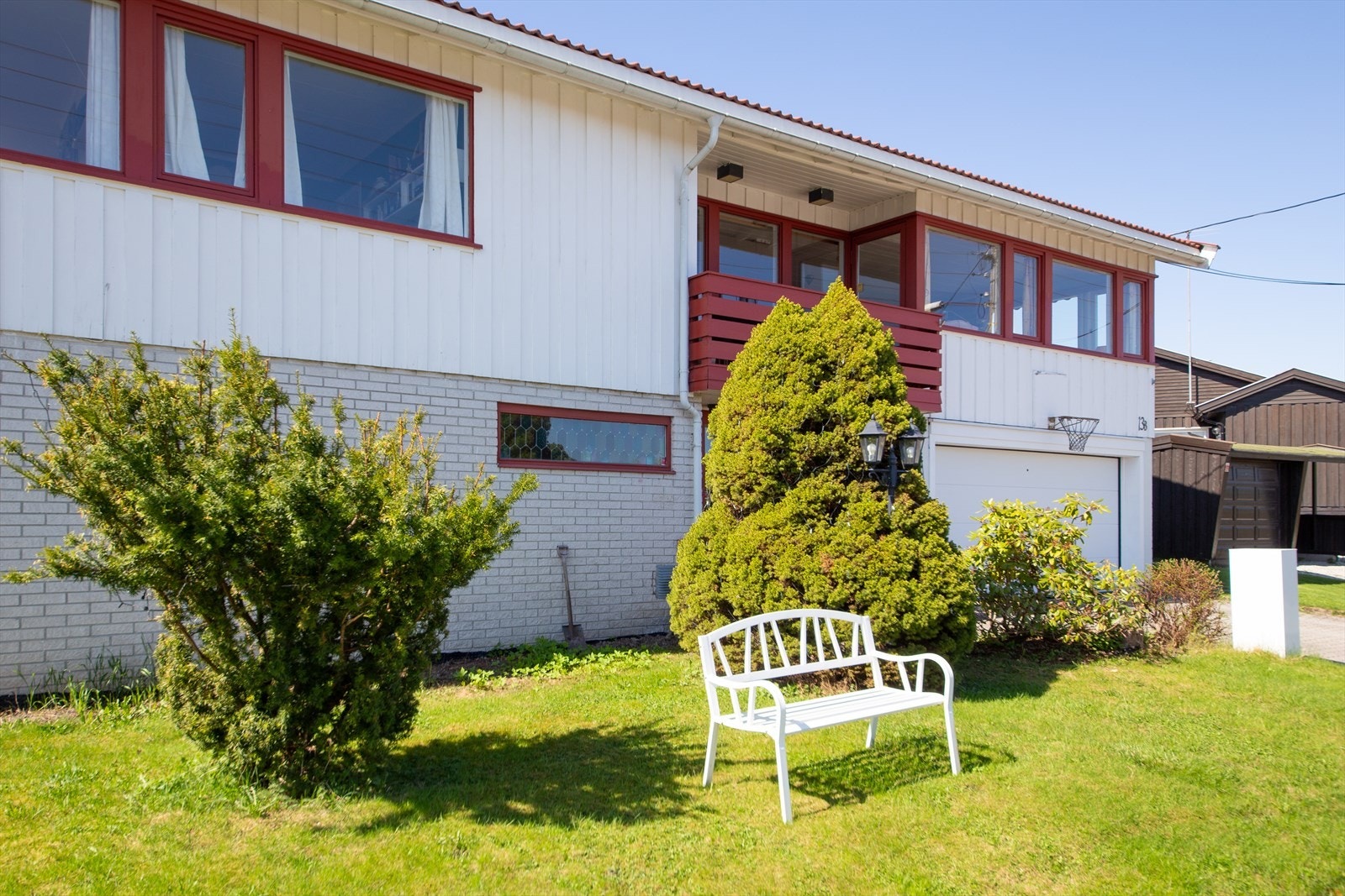 Sommerstemning i Fossilveien 13b Galleribilde