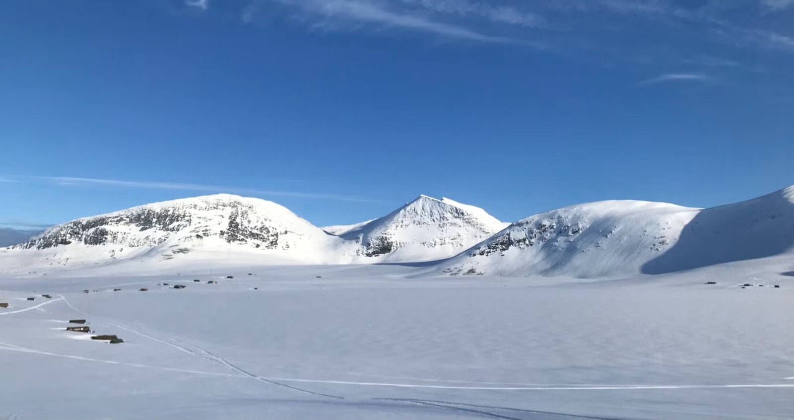 Hyttefeltet ved Meisalvatnet i vinterstemning Galleribilde