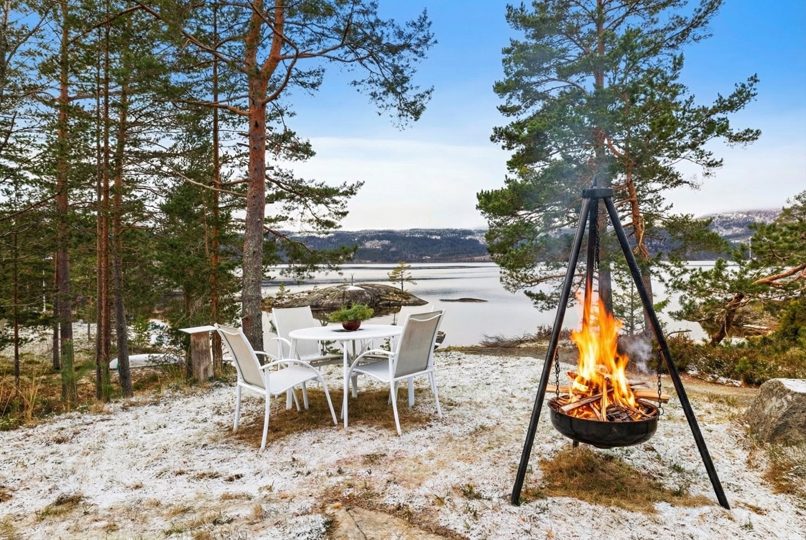 Eiendommen byr på flotte uteområder Galleribilde