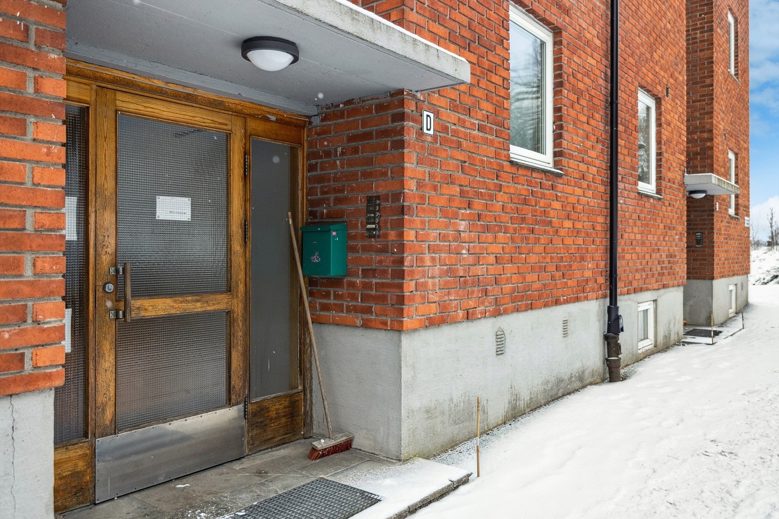 Felles inngangsparti i borettslaget Galleribilde