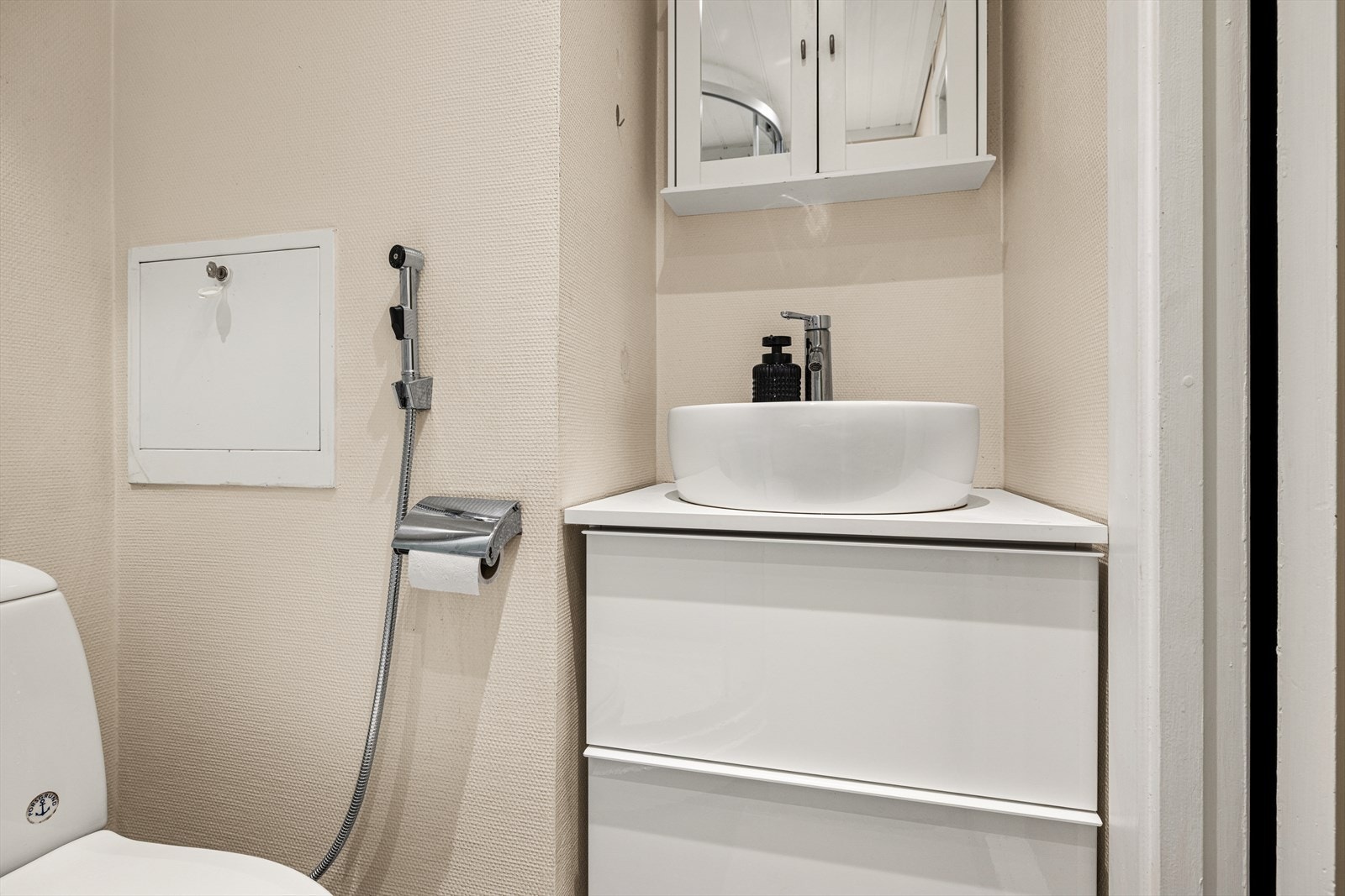 Det er også mekanisk avtrekk på badet. Galleribilde