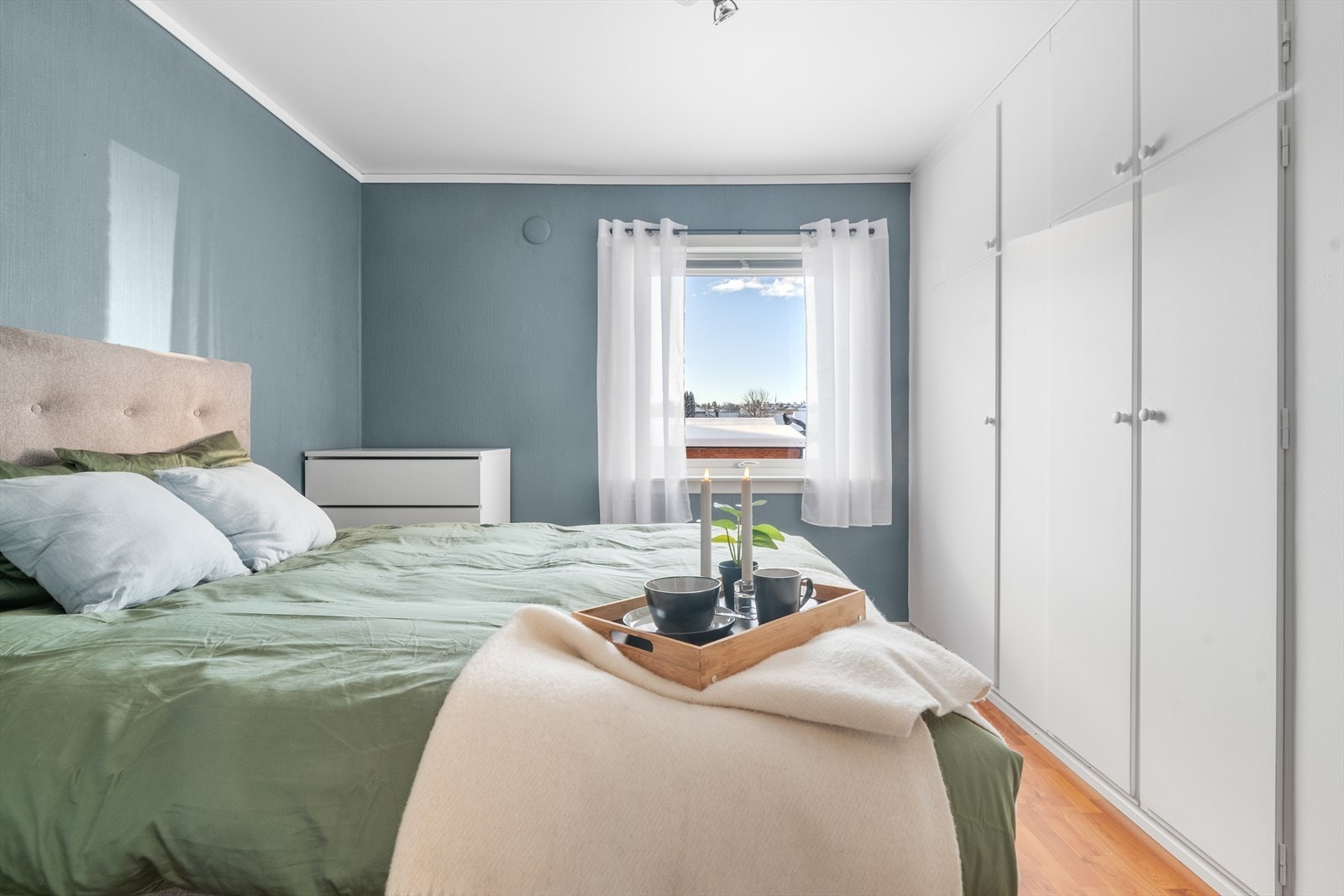 Det er to soverom i leiligheten, begge er av god størrelse. Galleribilde