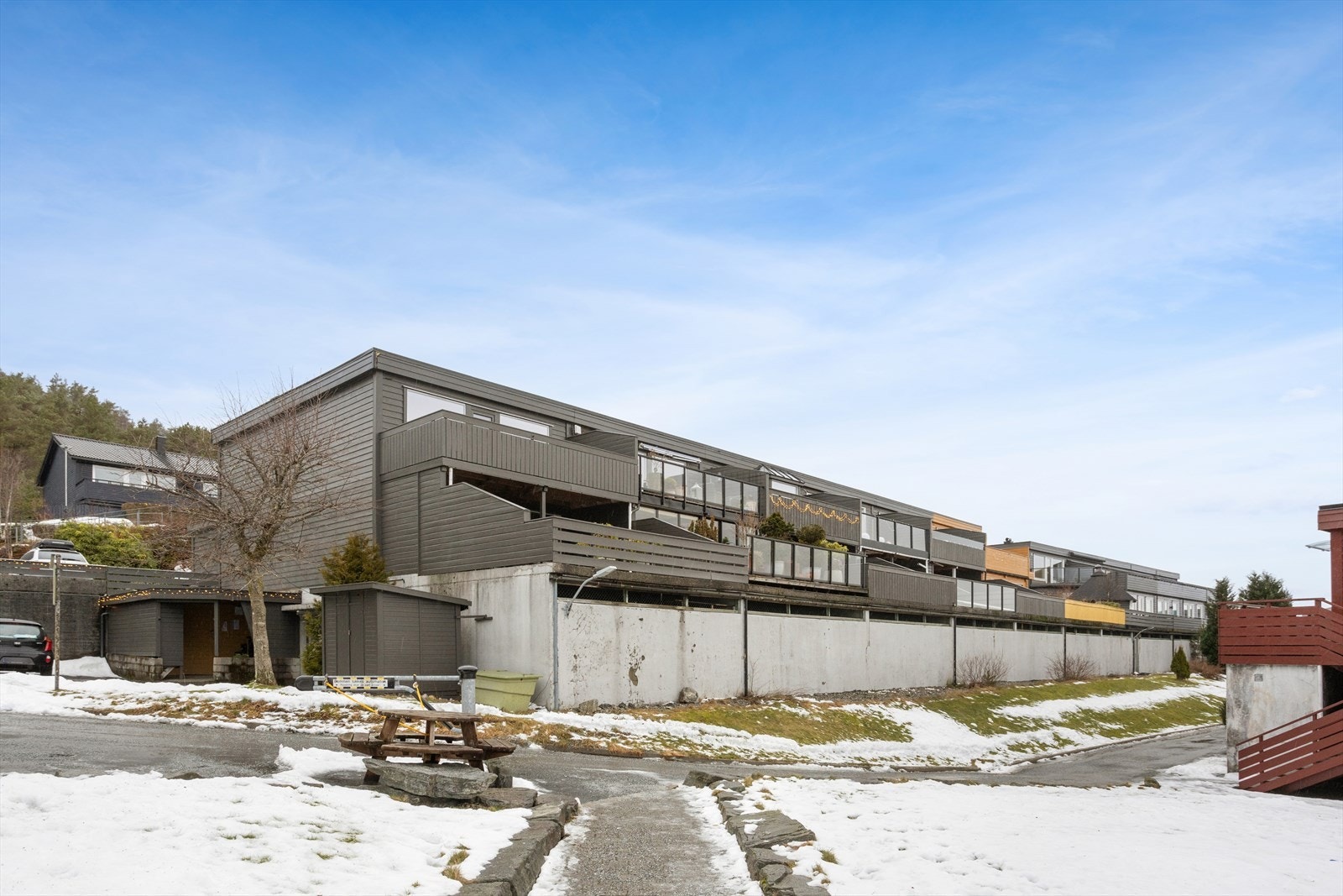 Det medfølger parkeringsplass i felles garasje. Galleribilde