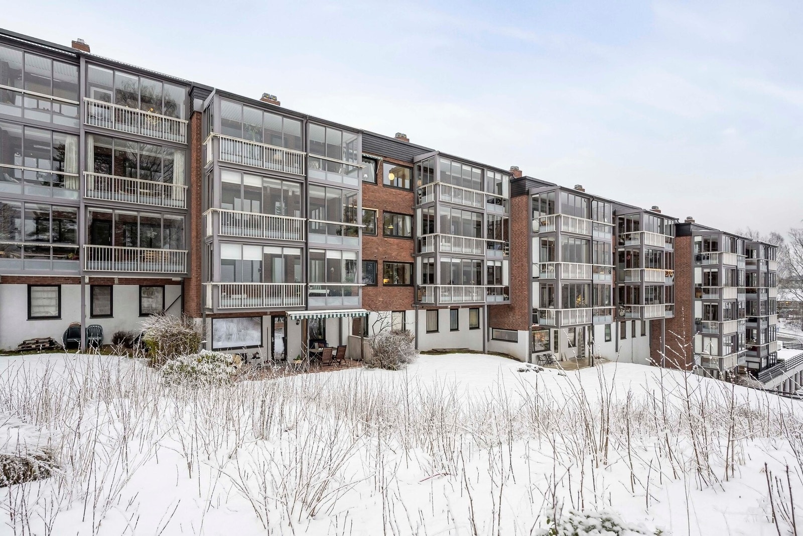 Veldrevet sameie med grønne fellesområder Galleribilde