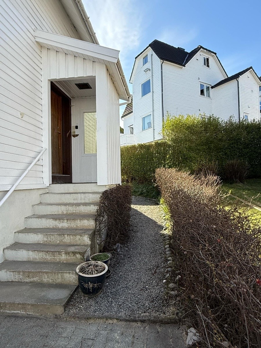 Inngangsparti Galleribilde