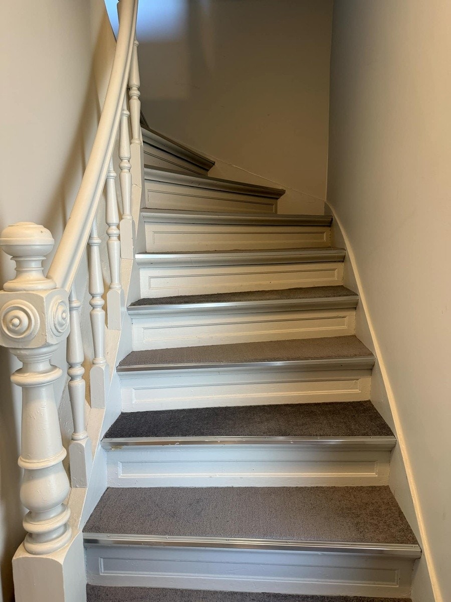 Trapp opp til 2 etg Galleribilde