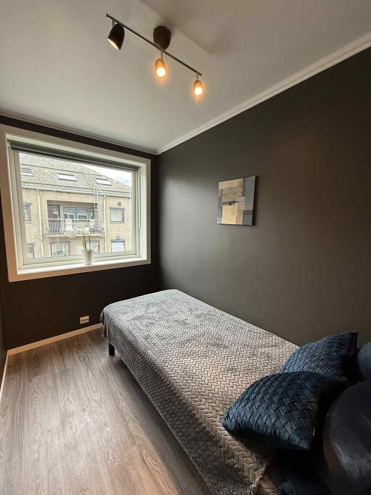 Det minste soverommet sett fra inngangen til rommet. Galleribilde