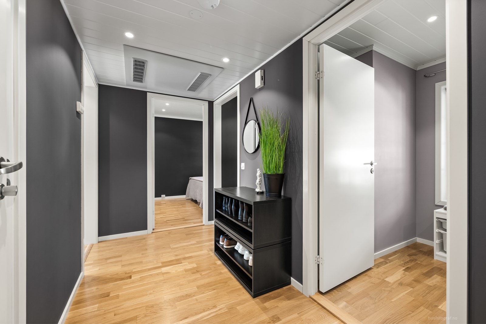 Påkostet og delikat leilighet. Galleribilde