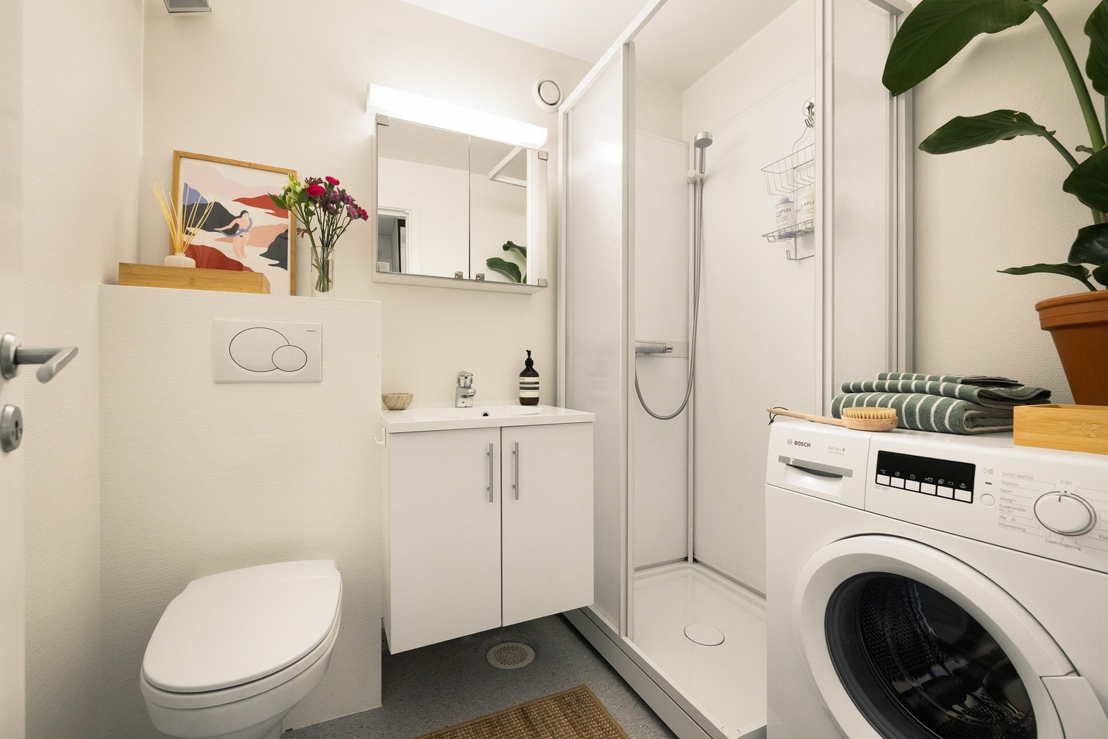 Badet ble renovert av sameiet i 2008. Galleribilde